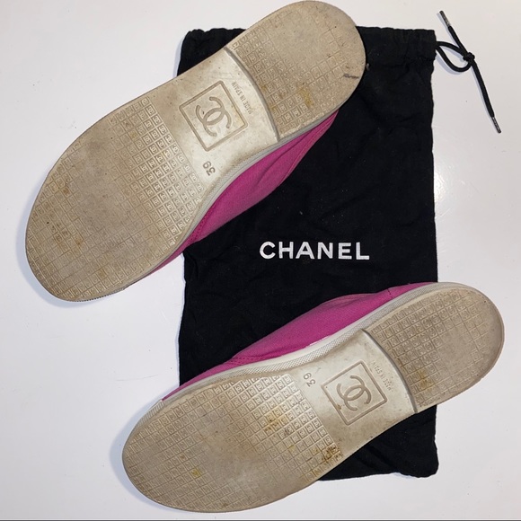 Chanel Fuchsia Magenta Pink cc Logo Sneakers - Picture 11 of 17